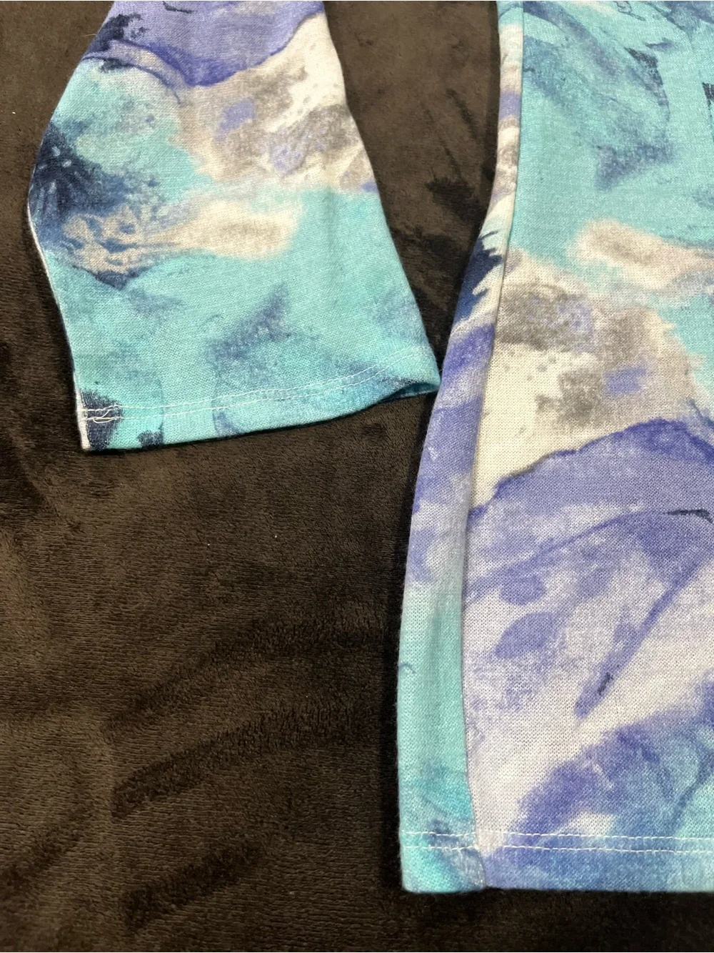 NWT Chicos Women’s CoziSoft Size 2 Large V-Neck Floral Abstract Blue Purple Top - Picture 6 of 14